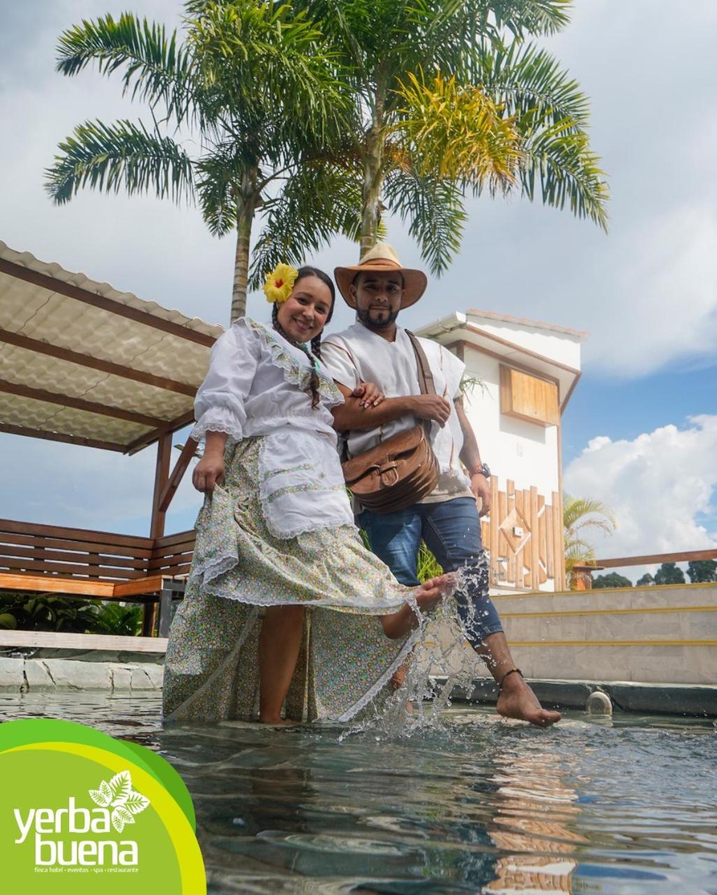 Yerbabuena Hotel *