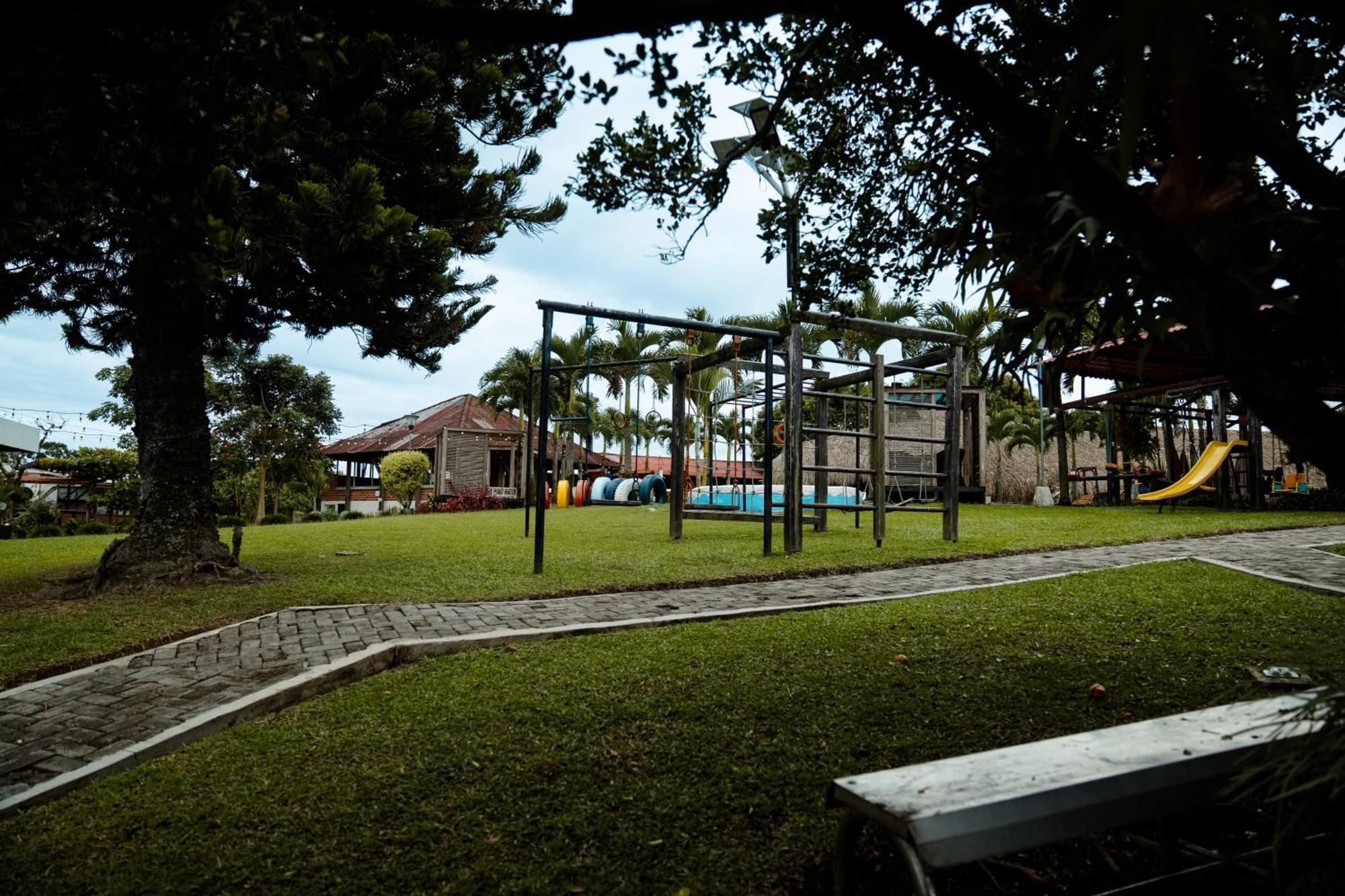 Yerbabuena Hotel