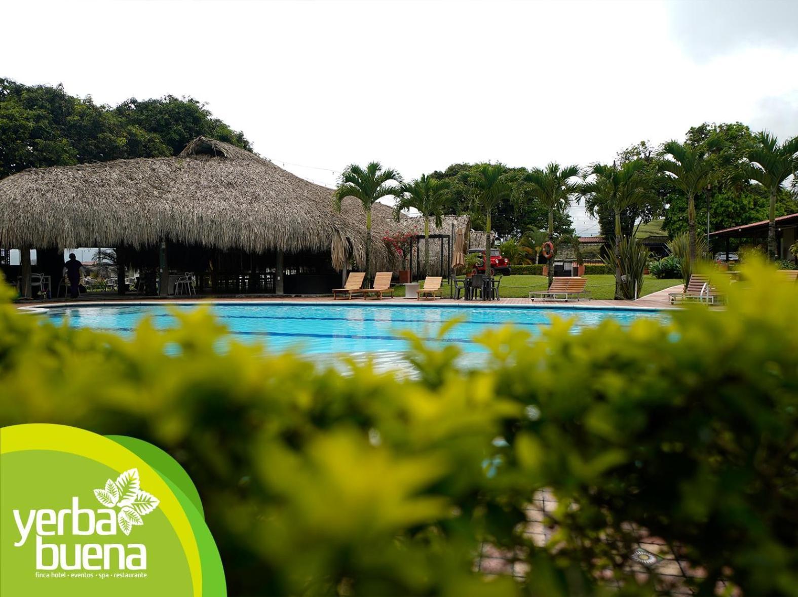 Hotel Yerbabuena