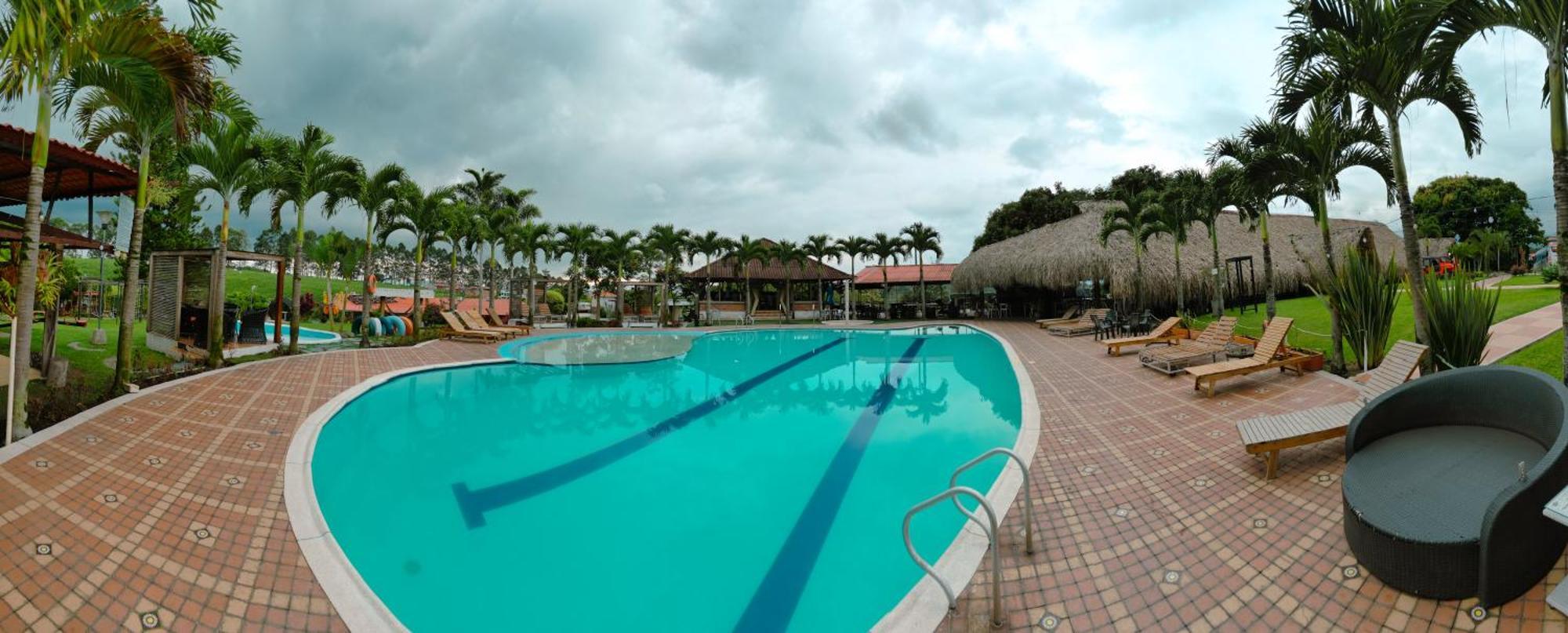 Yerbabuena Hotel